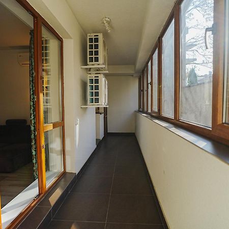 Apartamento Hideaway Near Parliament Building Bucarest Exterior foto