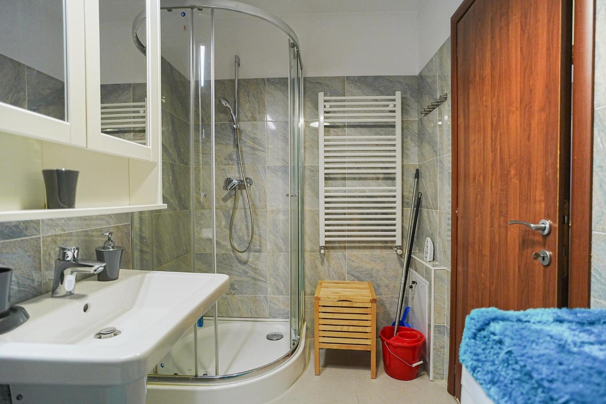Apartamento Hideaway Near Parliament Building Bucarest Exterior foto