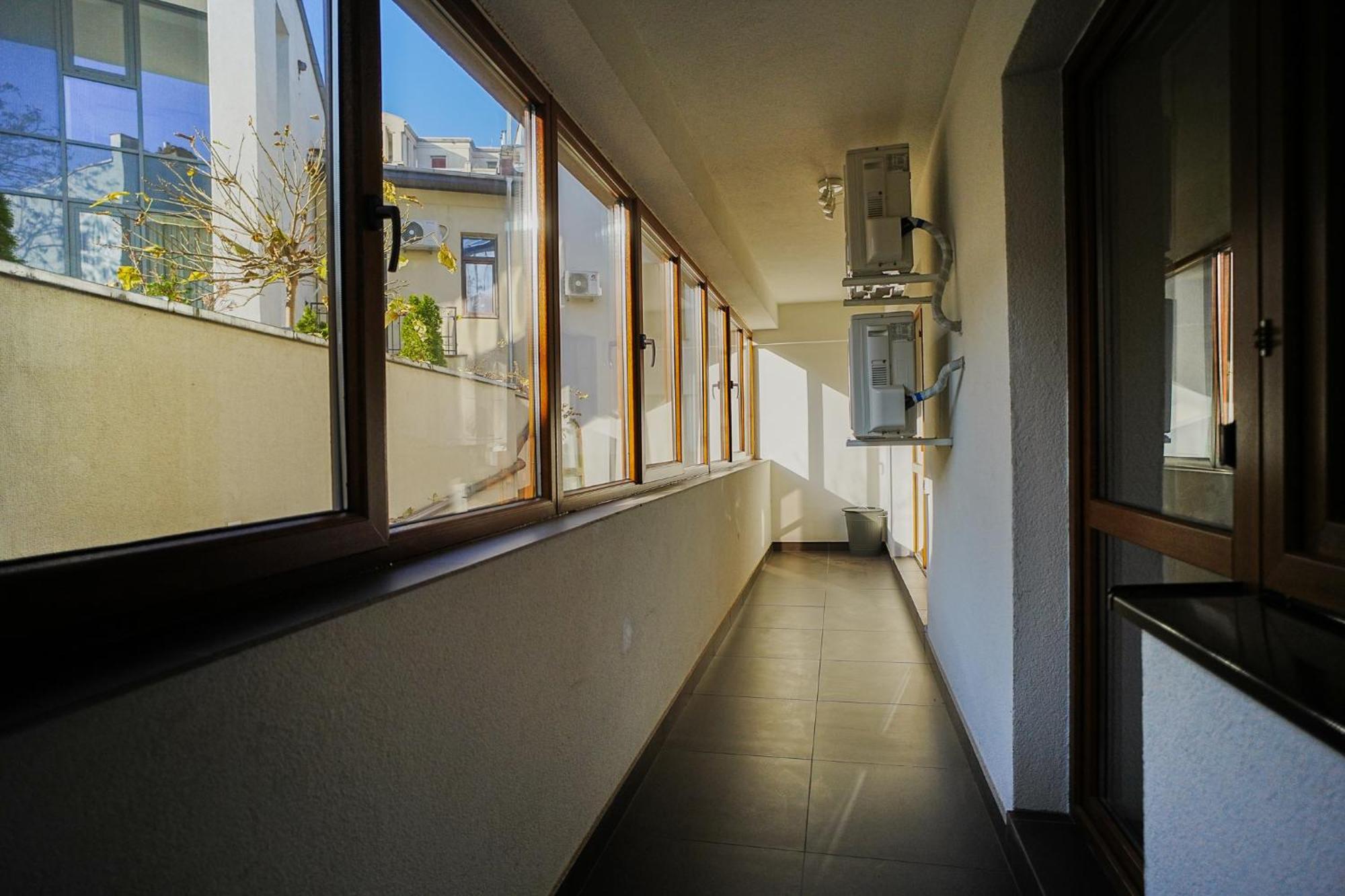 Apartamento Hideaway Near Parliament Building Bucarest Exterior foto