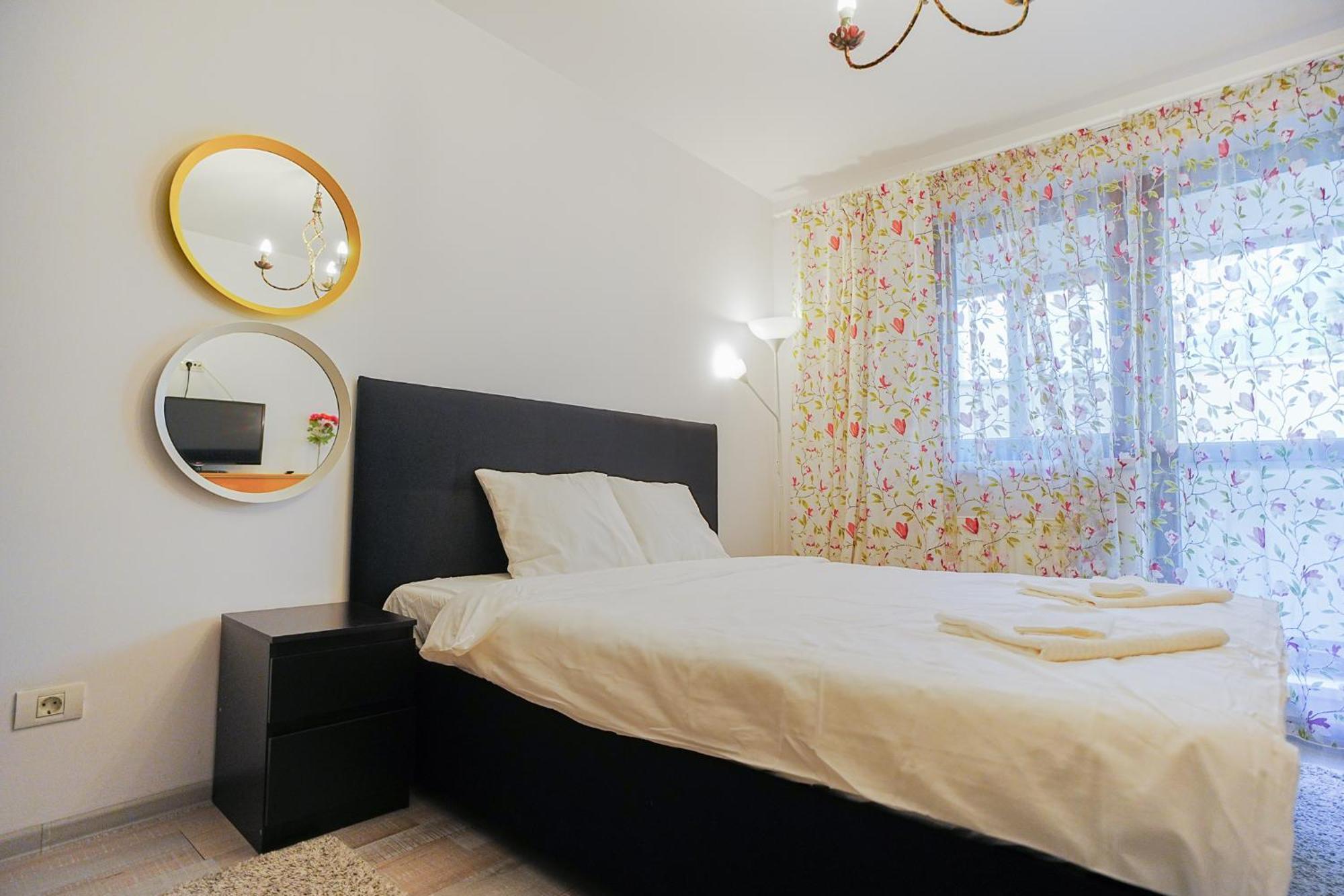 Apartamento Hideaway Near Parliament Building Bucarest Exterior foto