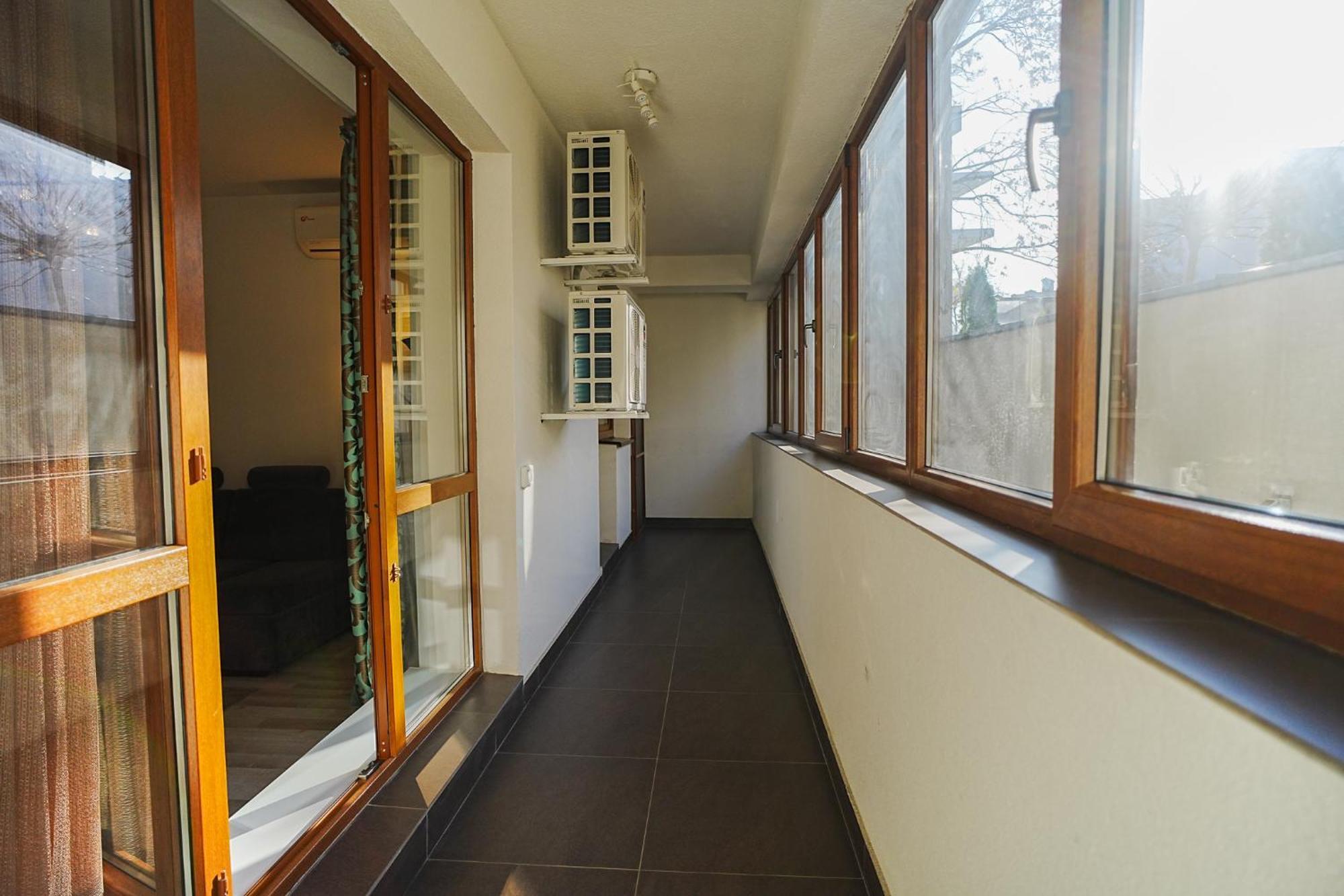 Apartamento Hideaway Near Parliament Building Bucarest Exterior foto