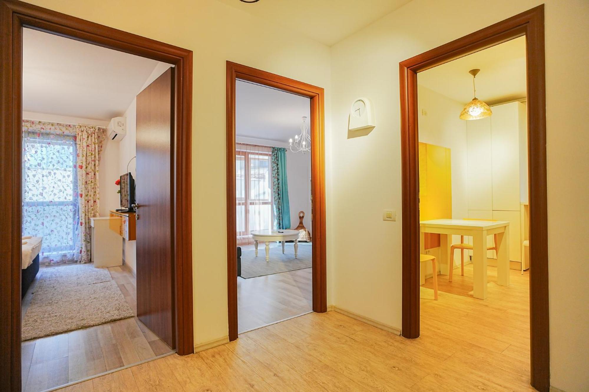 Apartamento Hideaway Near Parliament Building Bucarest Exterior foto